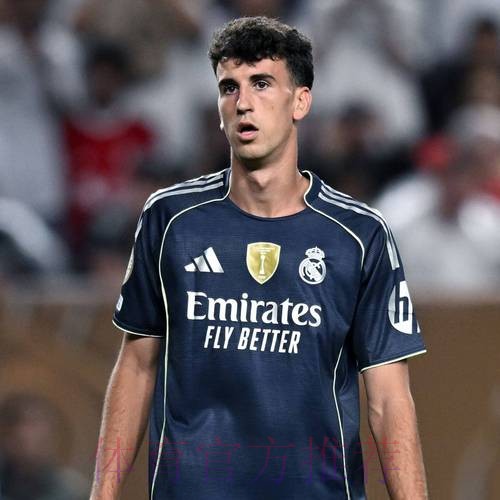 ESPN:帕斯、切玛、拉蒙有望明年重返皇马 ESPN:帕斯、切玛、拉蒙有望明年重返皇马